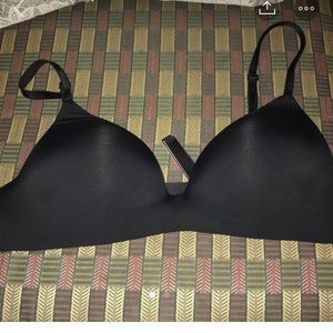 Victoria’s Secret TShirt Bra